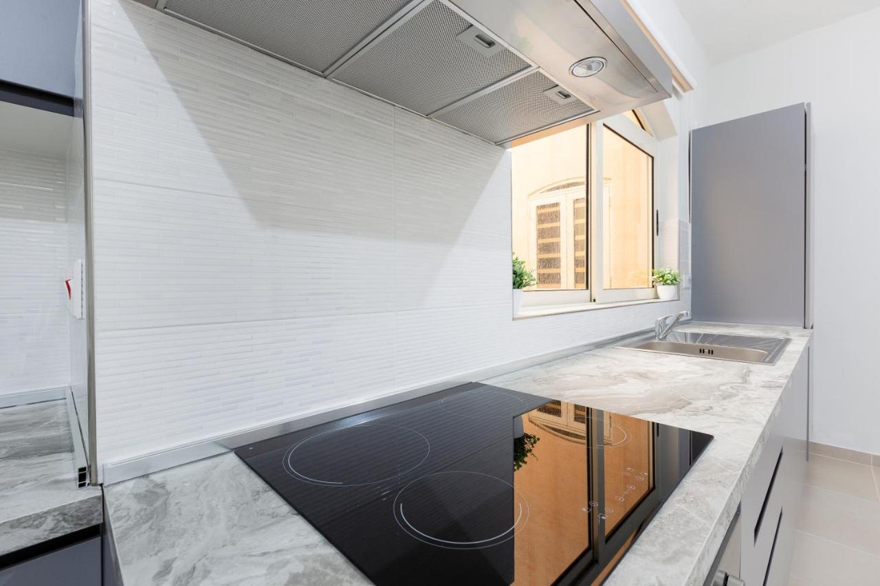 Sliema Central Apartment Just Minutes From The Beach By Jl Eksteriør billede