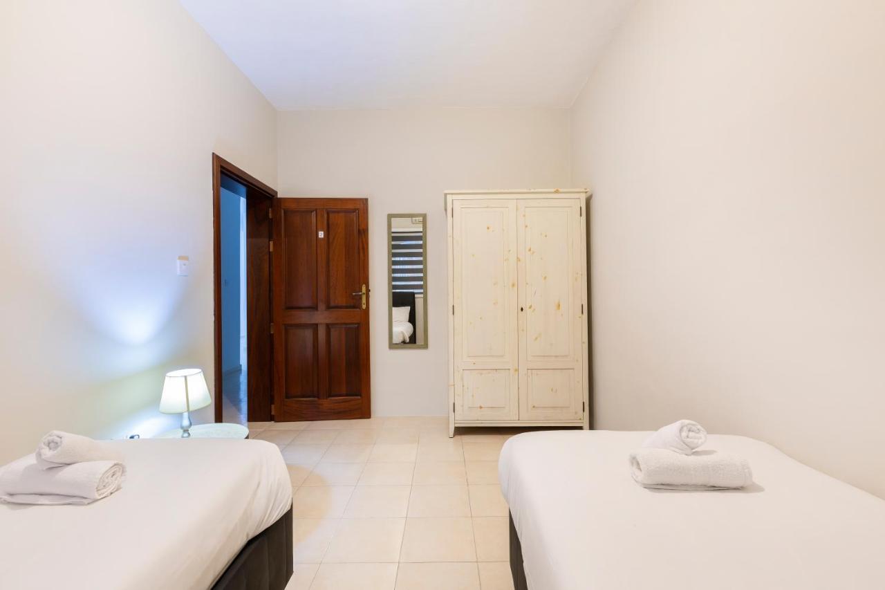 Sliema Central Apartment Just Minutes From The Beach By Jl Eksteriør billede