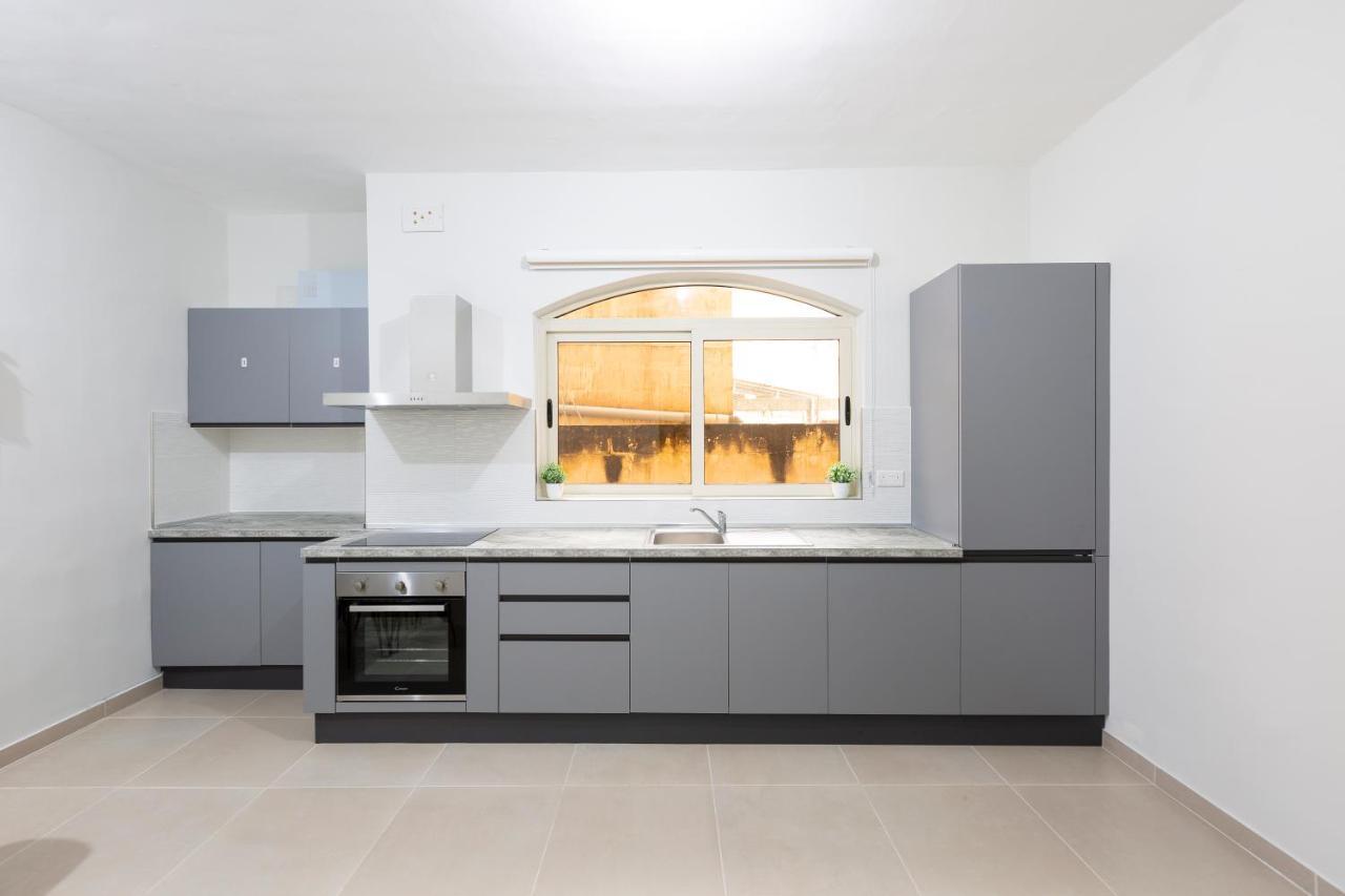 Sliema Central Apartment Just Minutes From The Beach By Jl Eksteriør billede